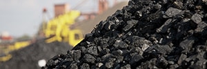 Coal production in the fourth quarter drops 17 percent, hitting a 42-year low, EIA says